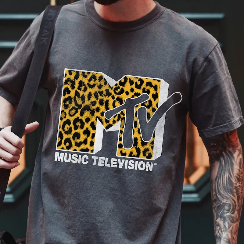 Product Mtv Logo Cheetah Graphic Music Vacation T-shirt Hoodie Sweater Disneyland Family World