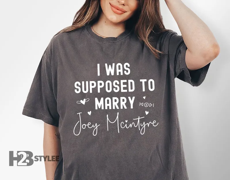 Product I Was Supposed To Marry Joey Nkotb Magic T-shirt Hoodie Sweater Summer Music Tour 2024 Unisex